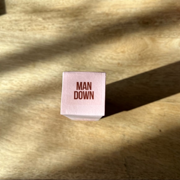 2/$25 or 3/$35 Jeffree Star Cosmetics Velvet Trap Lipstick - Picture 3 of 4